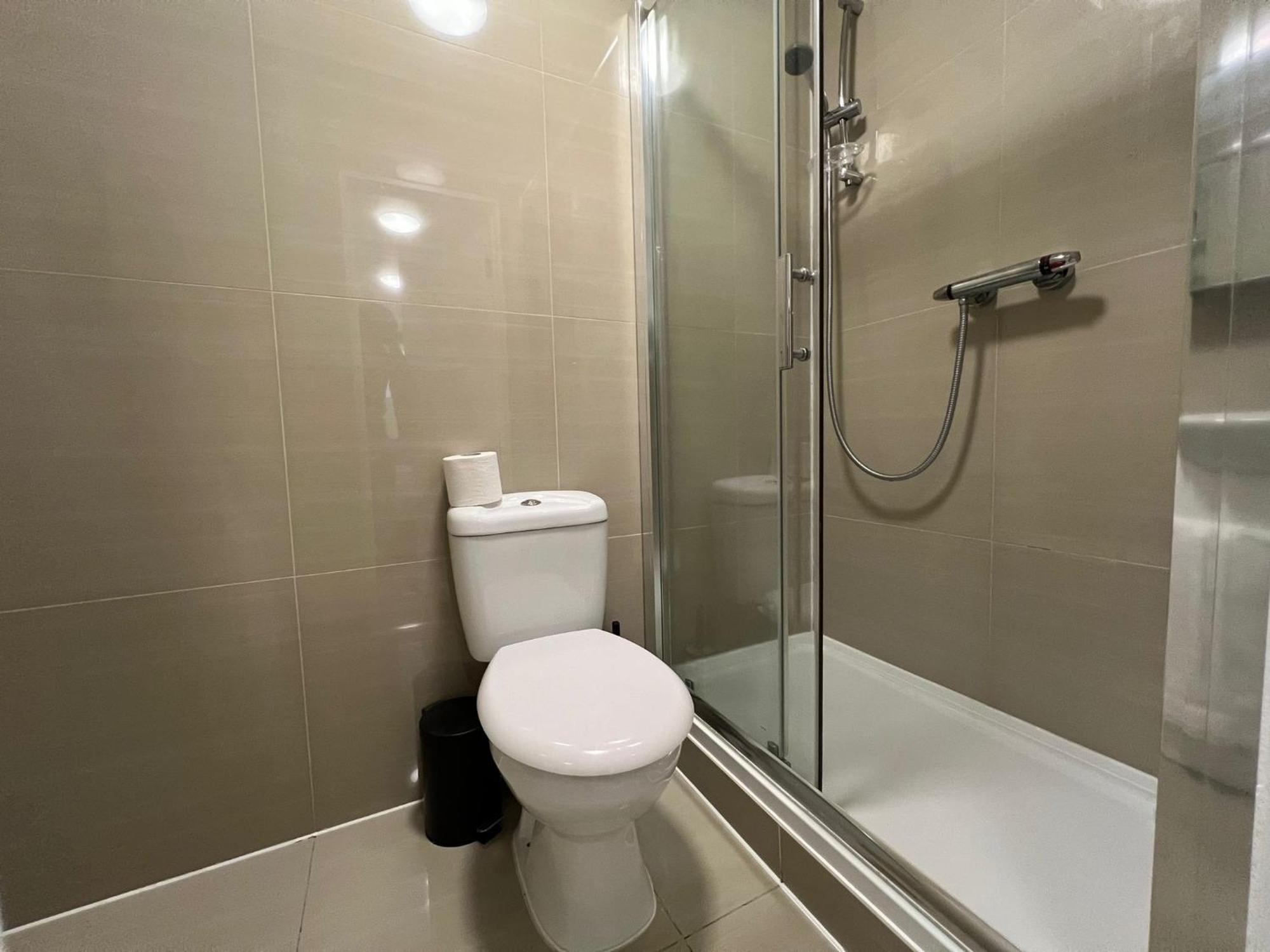 Modern Comfort One Bed Flat In Golders Apartment