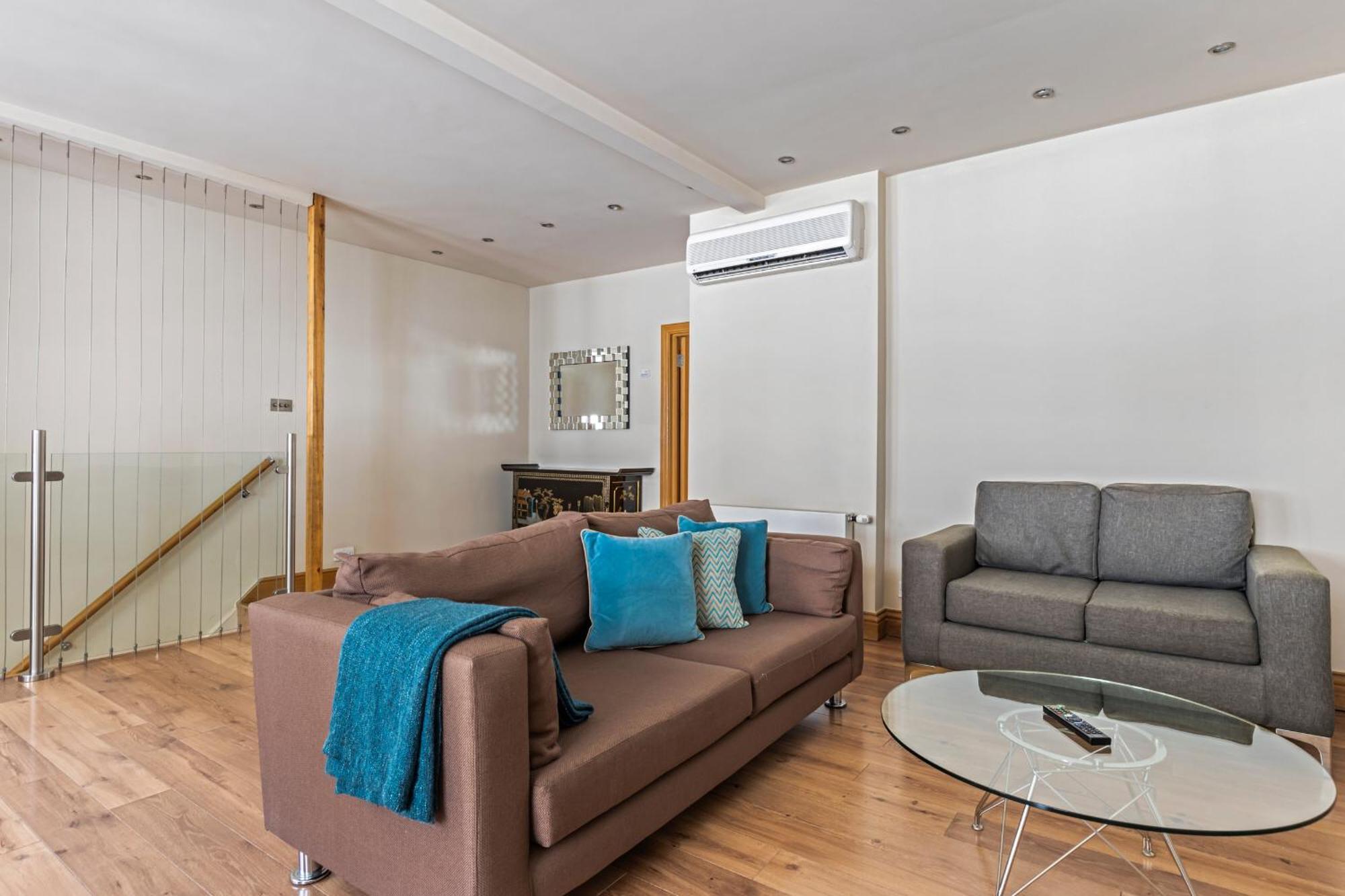 Apartment Enchanting Hideaway - La Reserve South Kensington London