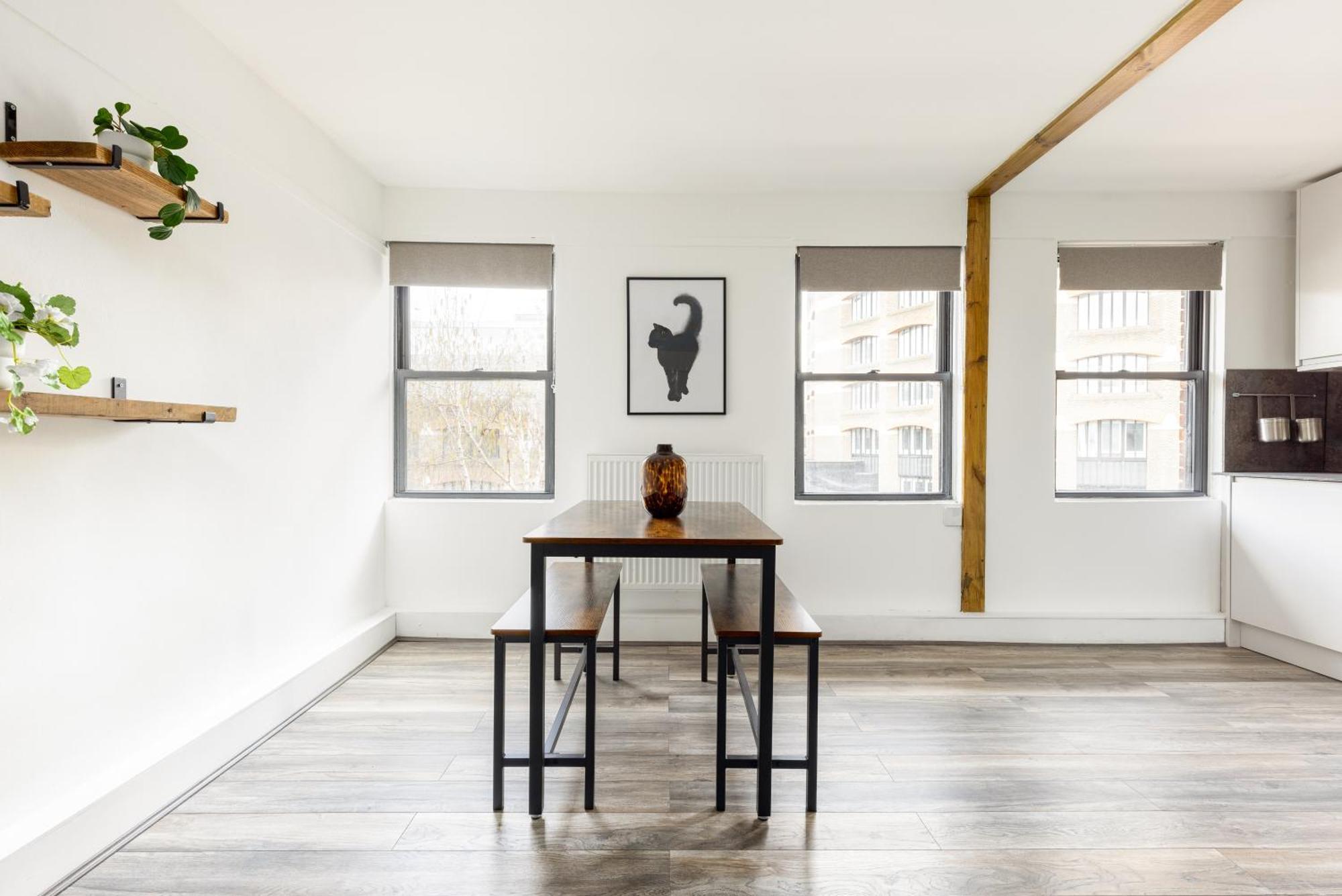 The Pimlico Flat * London