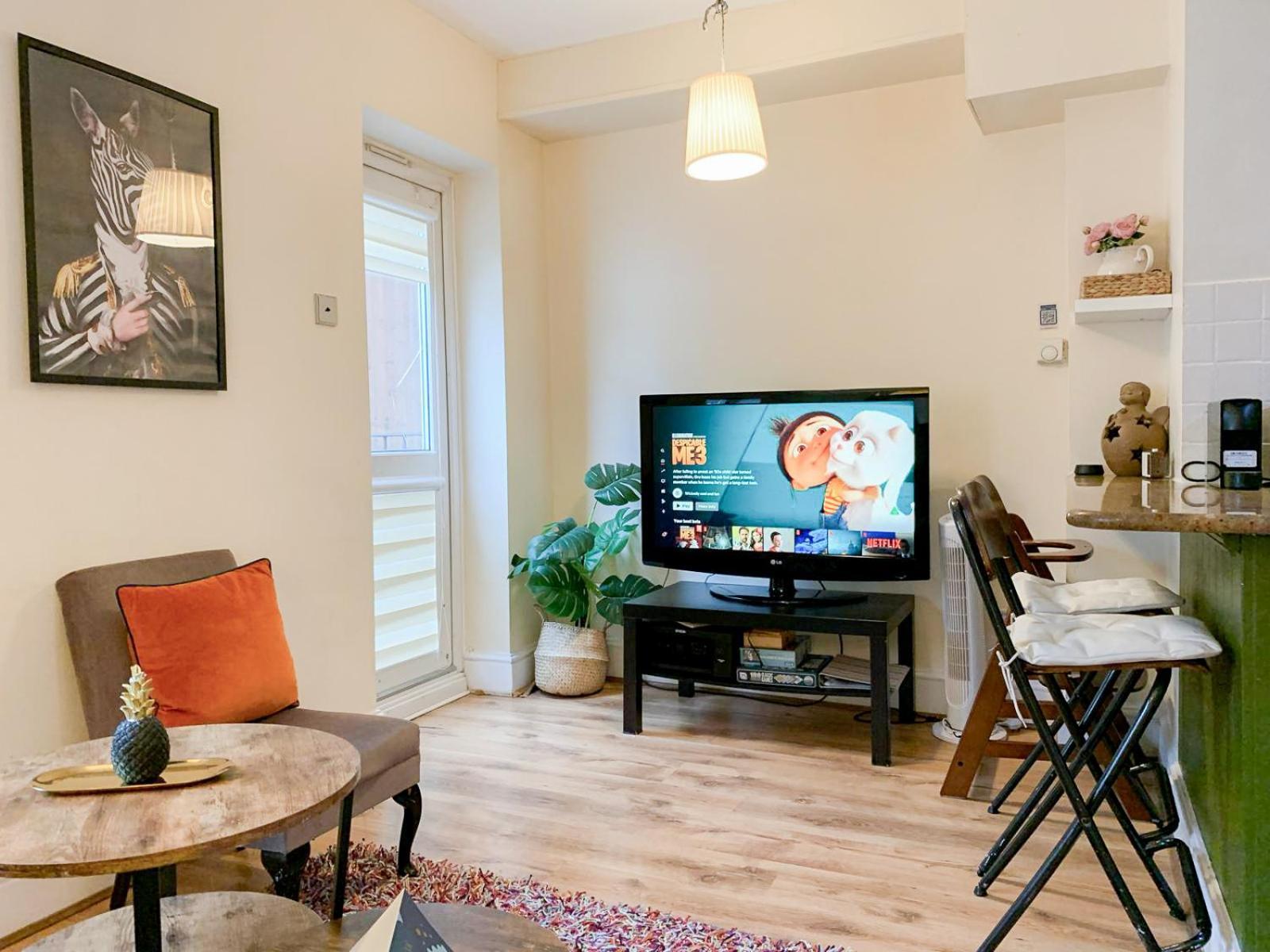 Apartment Lovely 1 Bedroom Flat In West Kensington London, Shepherd's Bush *