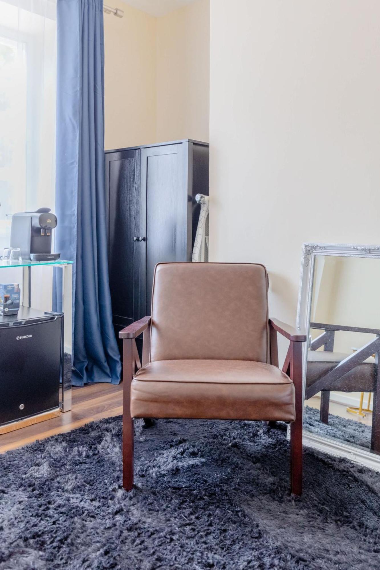 Stylish 1bd Flat Near Iconic Landmarks