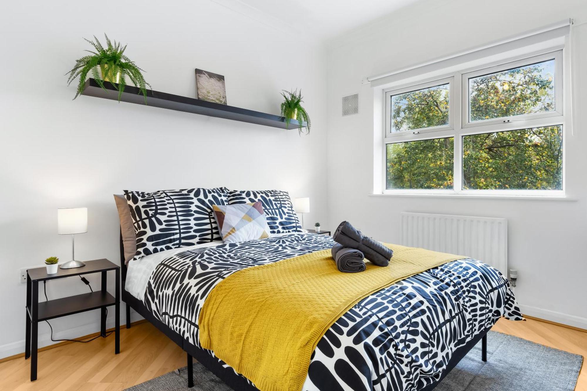 Cozylease 3br In Canary Wharf,garden,gym,workspace
