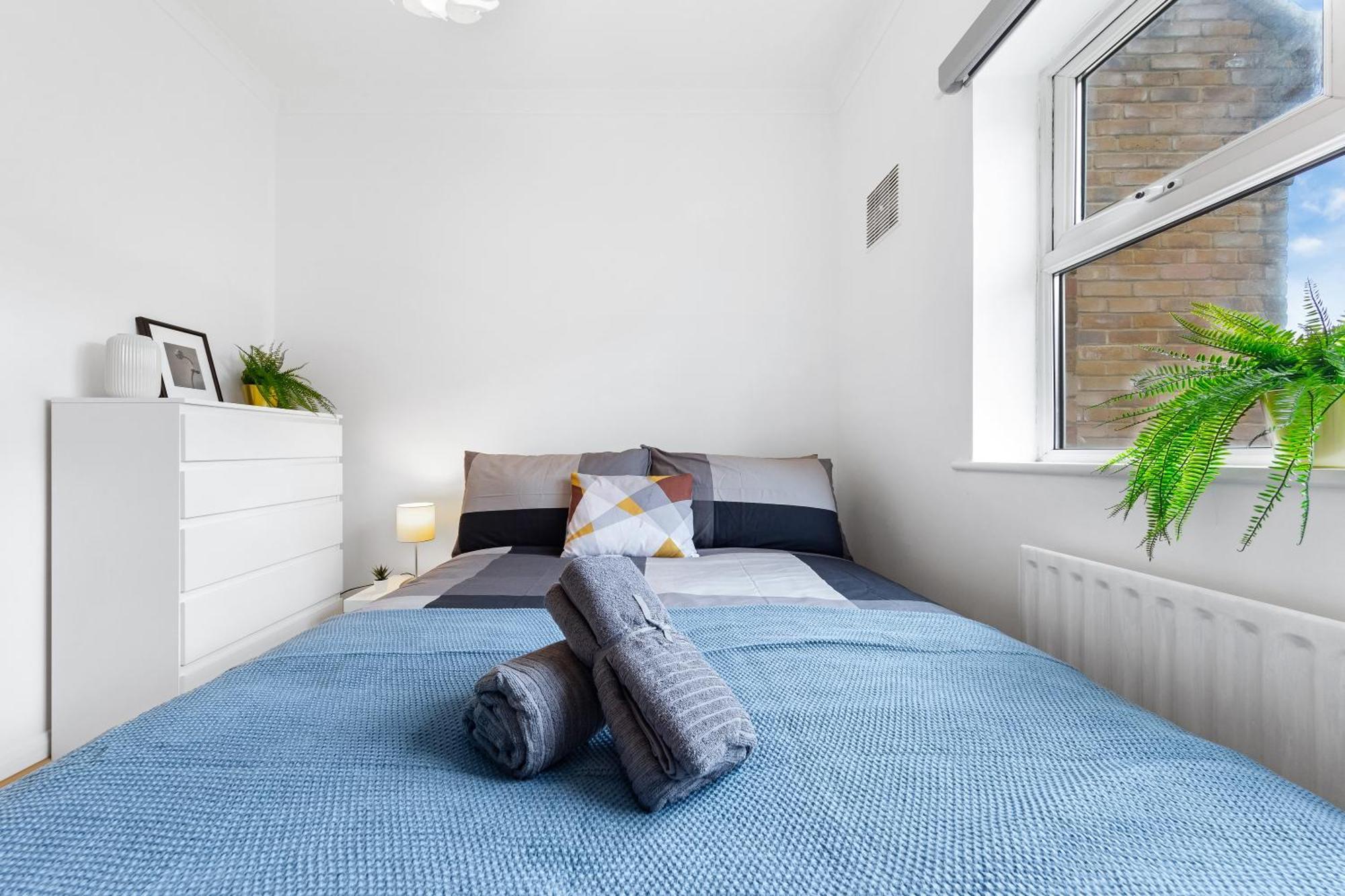 Cozylease 3br In Canary Wharf,garden,gym,workspace