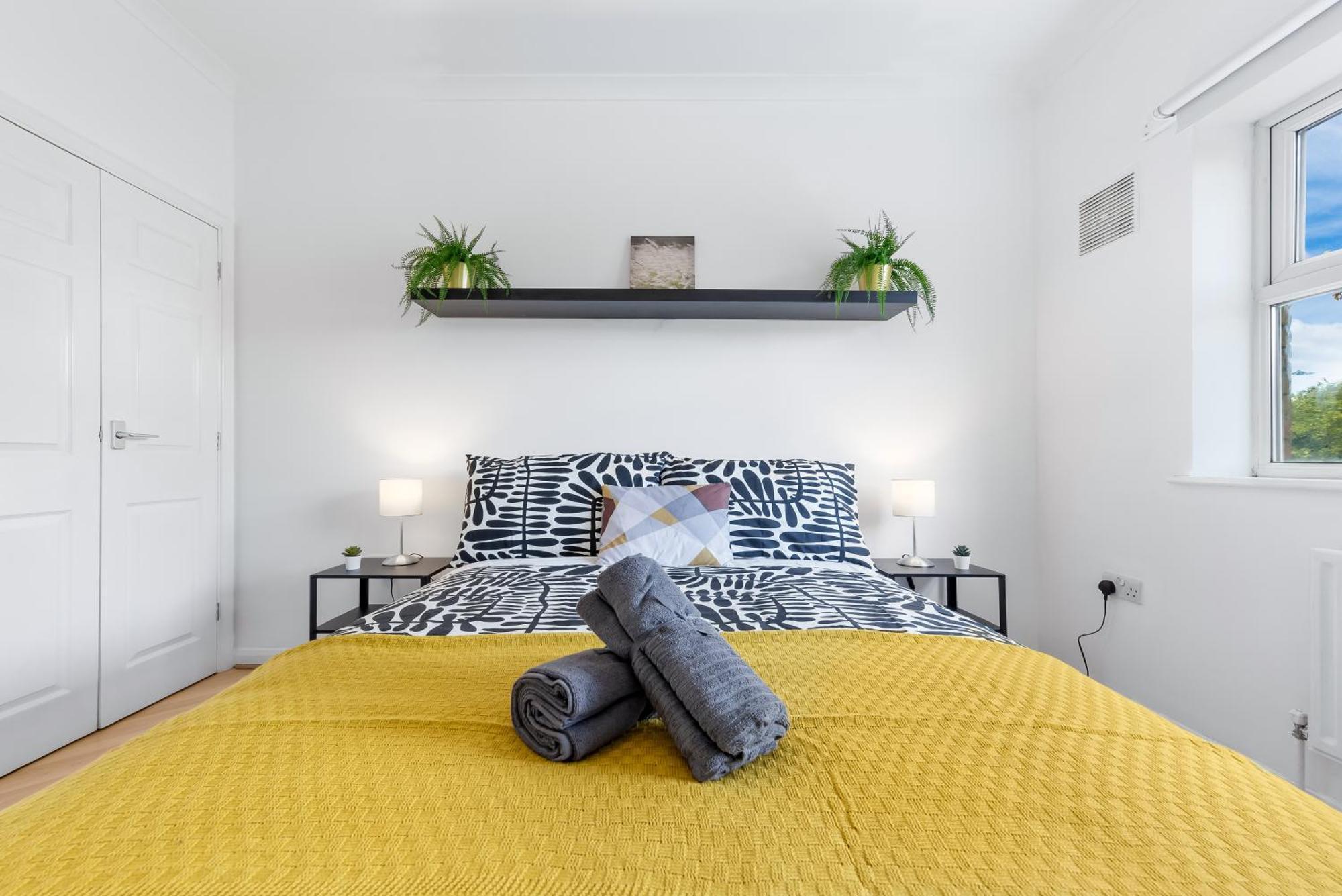 Cozylease 3br In Canary Wharf,garden,gym,workspace