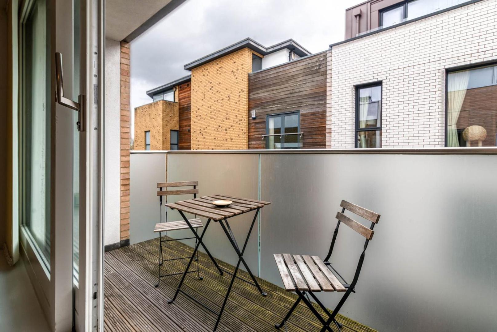 Appartement Guestready - Modern In Southwark Londen