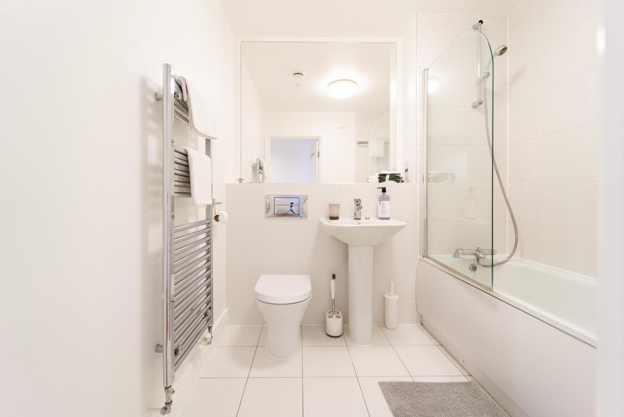 Apartment Chic Near Tower Hill With A Gym London