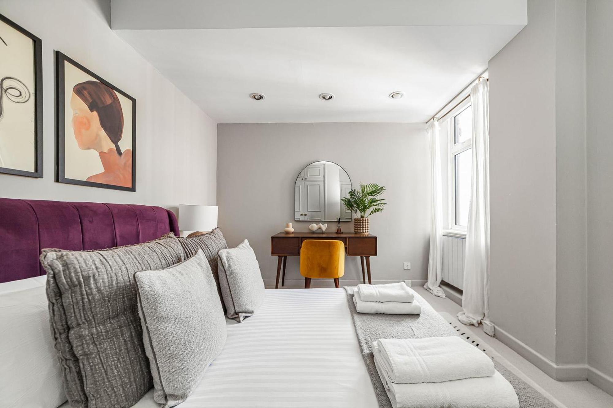 Chic Flat With Stunning Views Apartment London