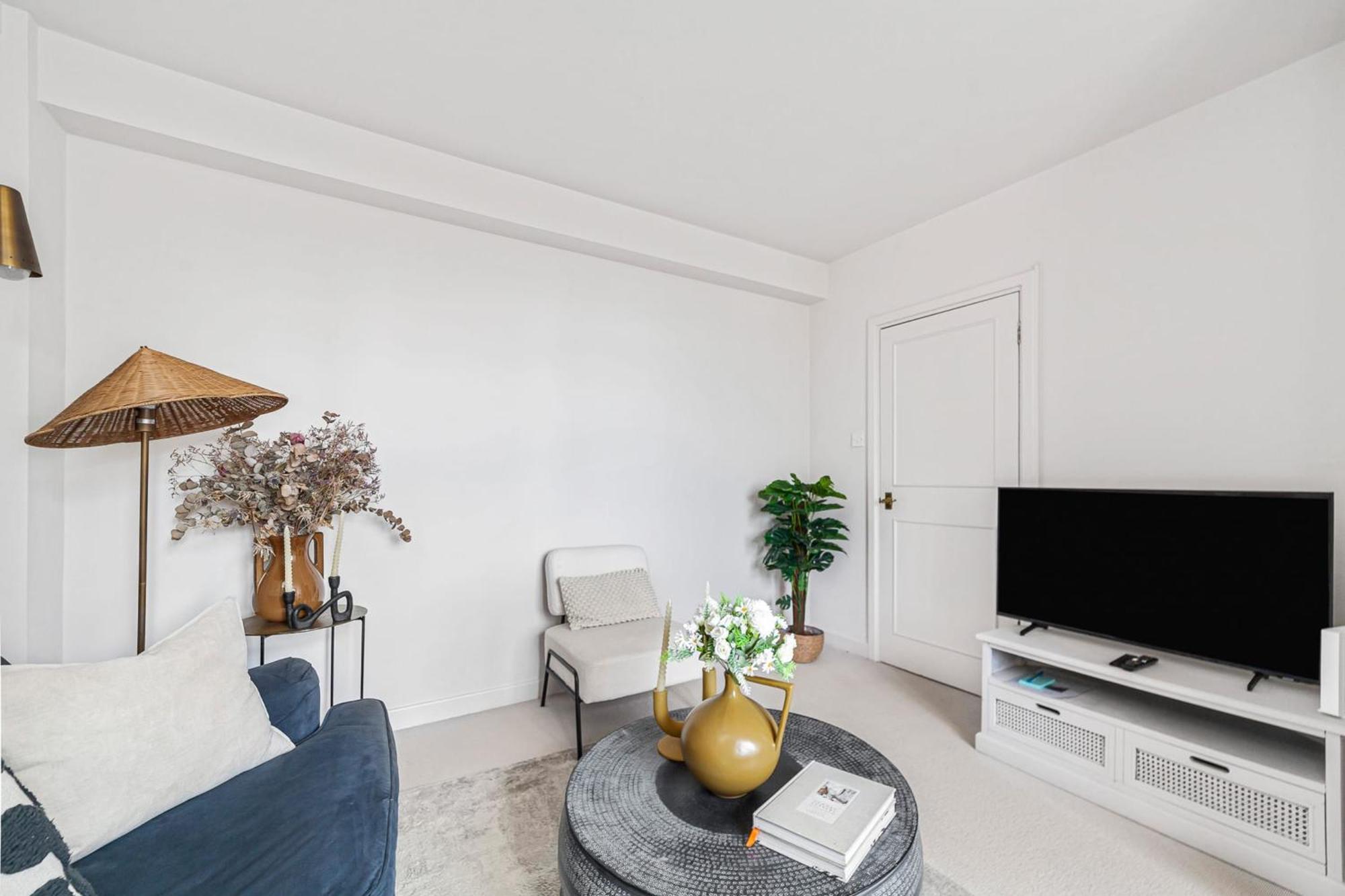 Chic Flat With Stunning Views