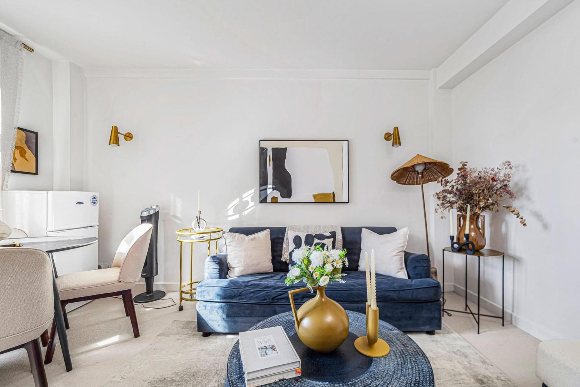 Chic Flat With Stunning Views London