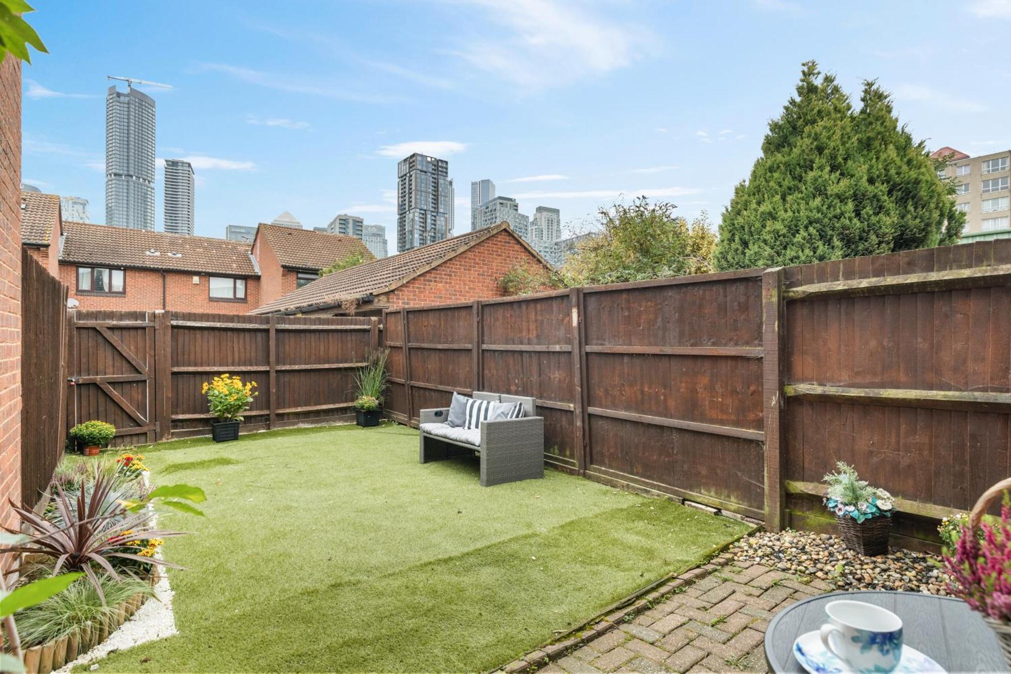 Short Stays At Claire Place *