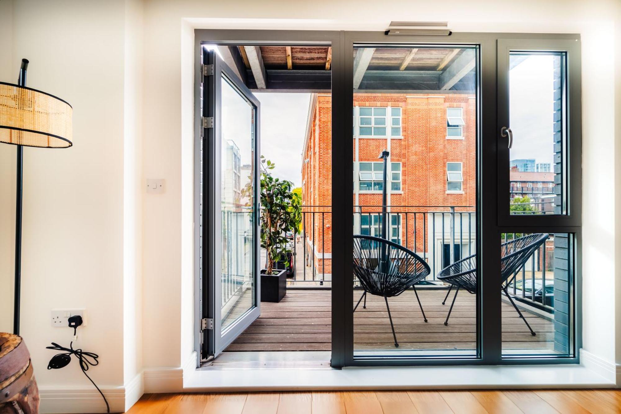 Chic Near Tower Hill With A Gym Apartment London