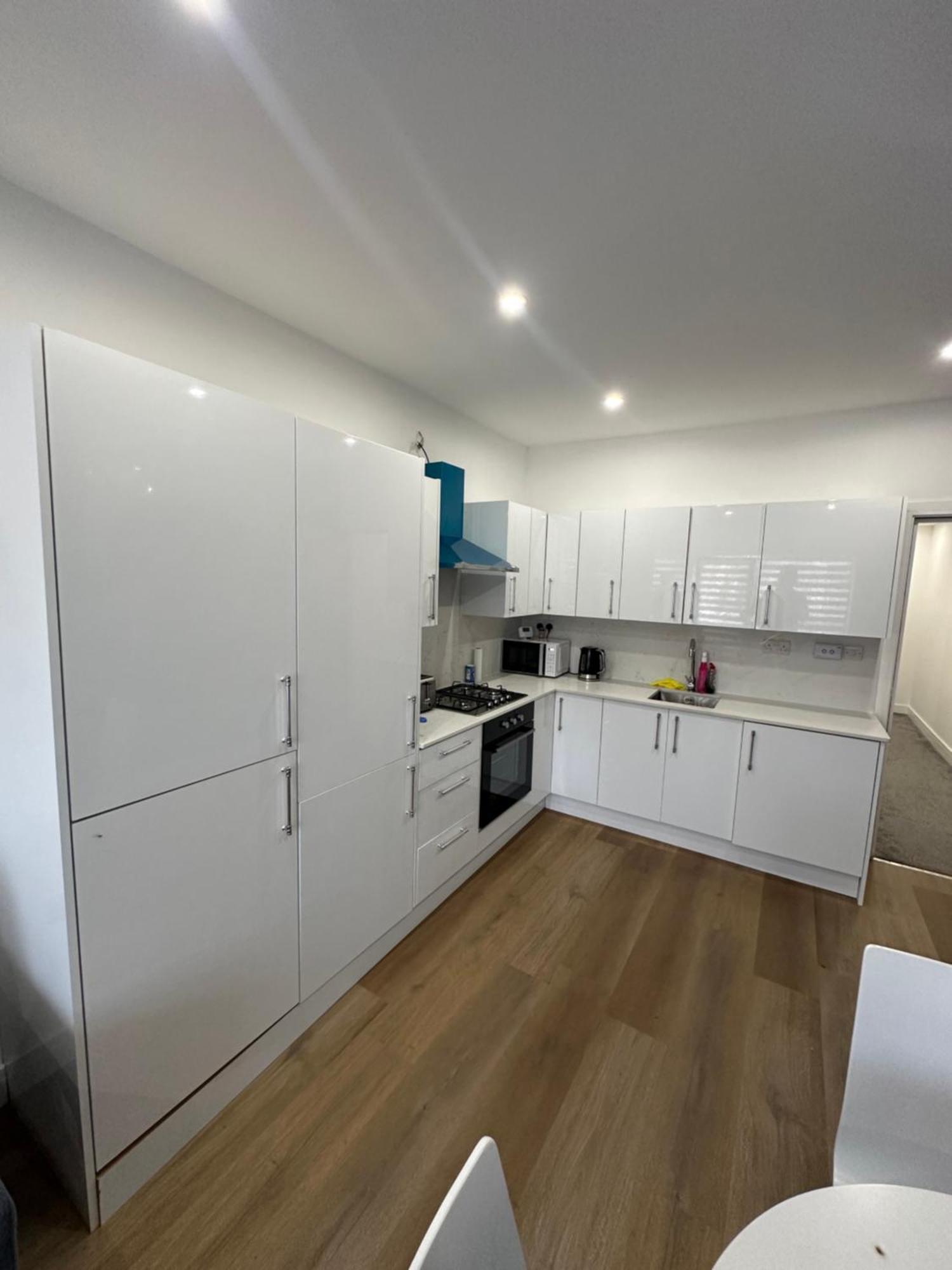 Ah Livings Apartment *