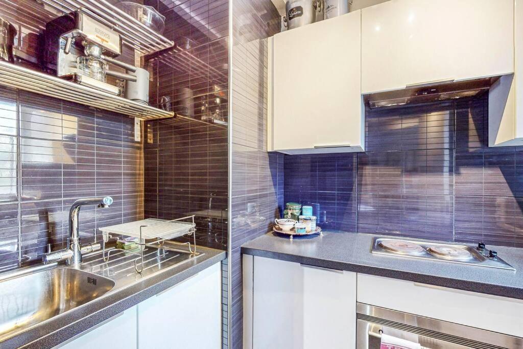 Charming 10min To South Kensington Station Apartment