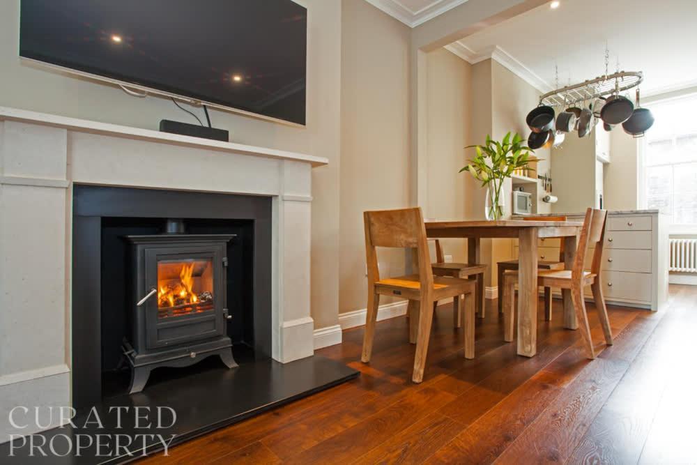 Luxury 2-bed Marylebone Georgian House With Private Garden & Office Apartment London