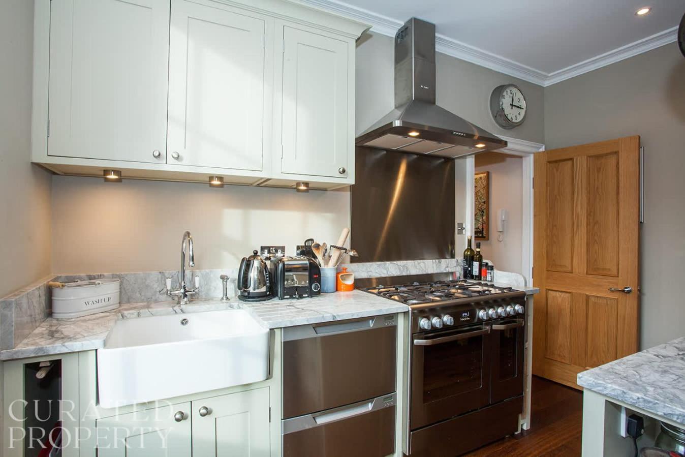 Apartment Luxury 2-bed Marylebone Georgian House With Private Garden & Office London