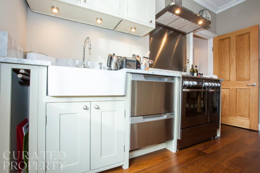 Luxury 2-bed Marylebone Georgian House With Private Garden & Office