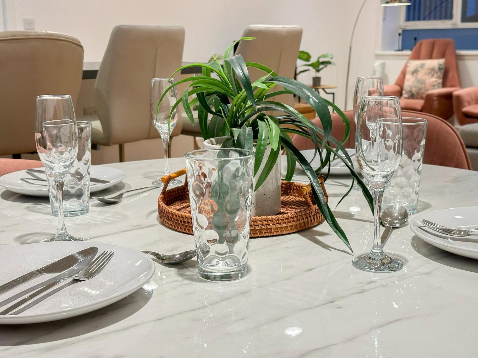 Leilighet Chic 3 Bedroom Flat With Private Terrace In Holloway Near Finsbury Park