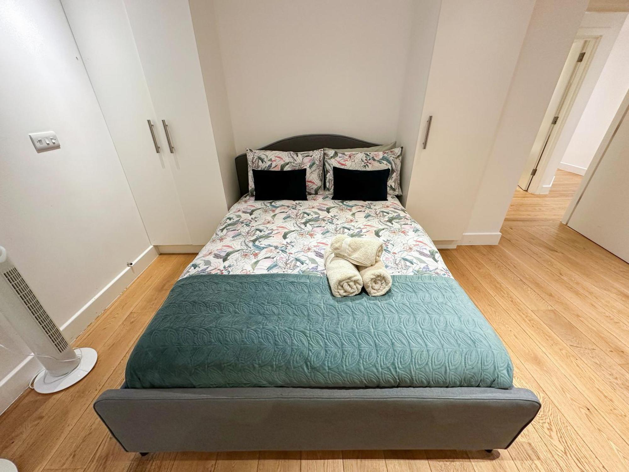Chic 3 Bedroom Flat With Private Terrace In Holloway Near Finsbury Park Leilighet