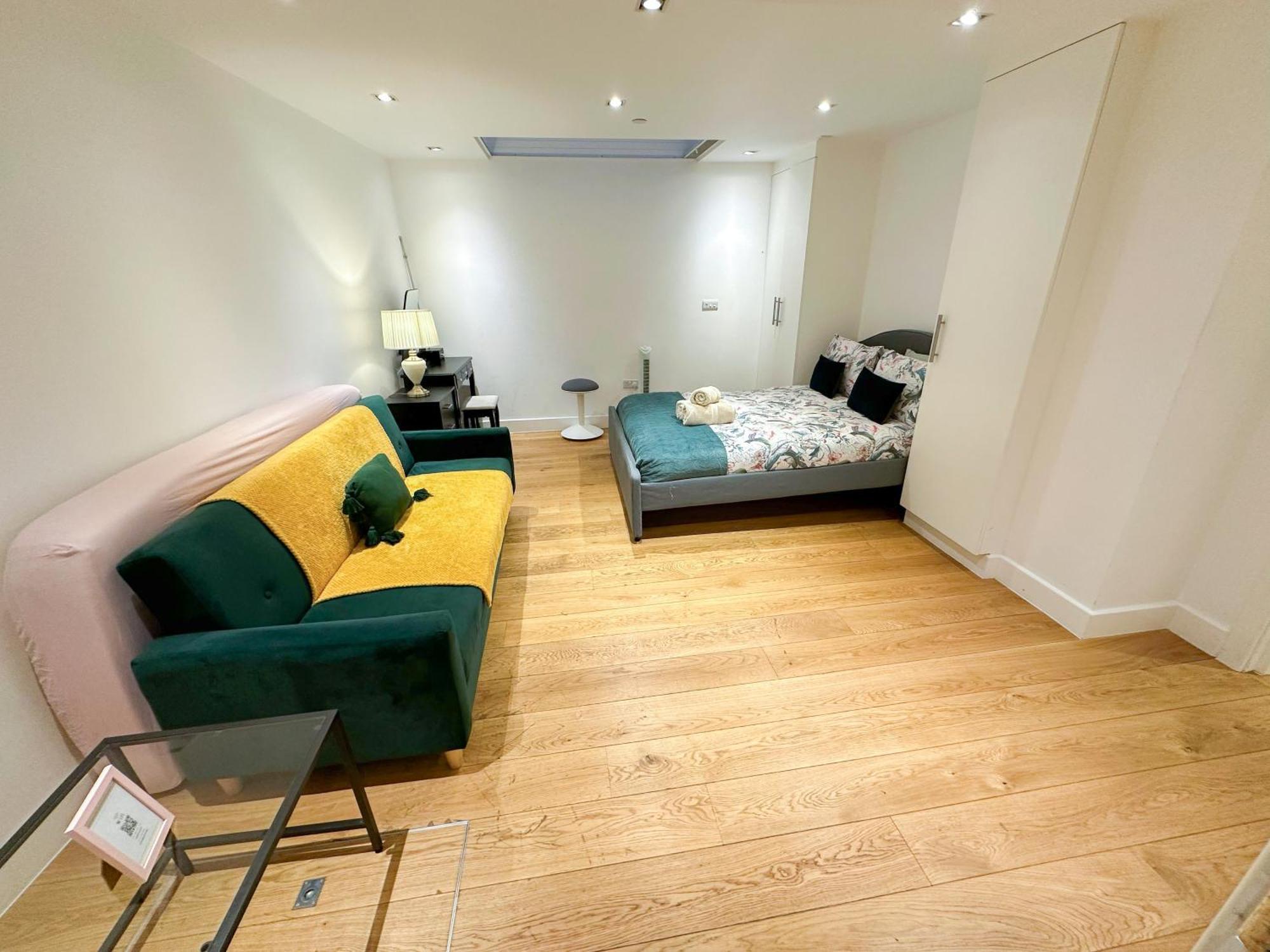 Leilighet Chic 3 Bedroom Flat With Private Terrace In Holloway Near Finsbury Park *