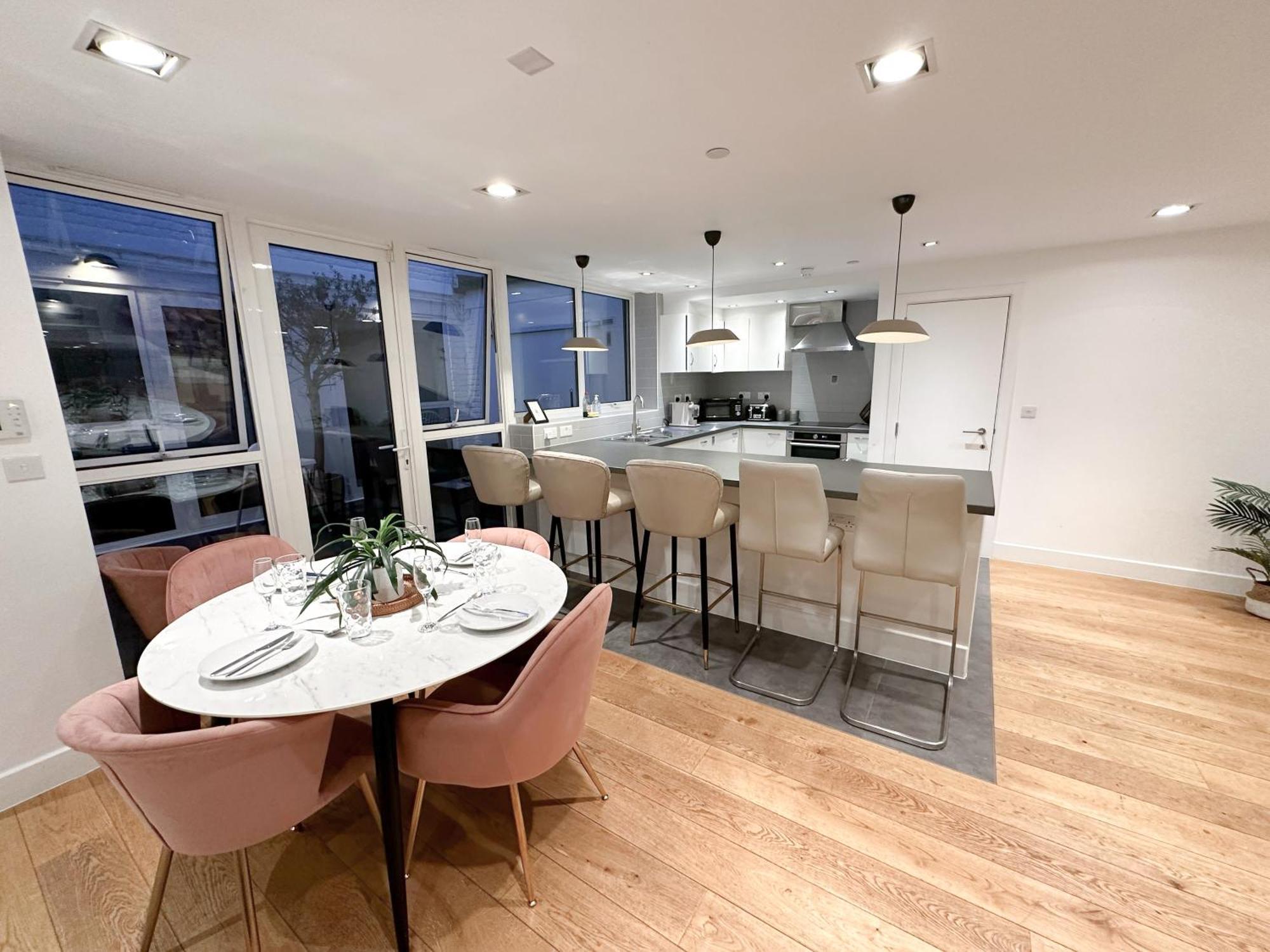 Leilighet Chic 3 Bedroom Flat With Private Terrace In Holloway Near Finsbury Park *