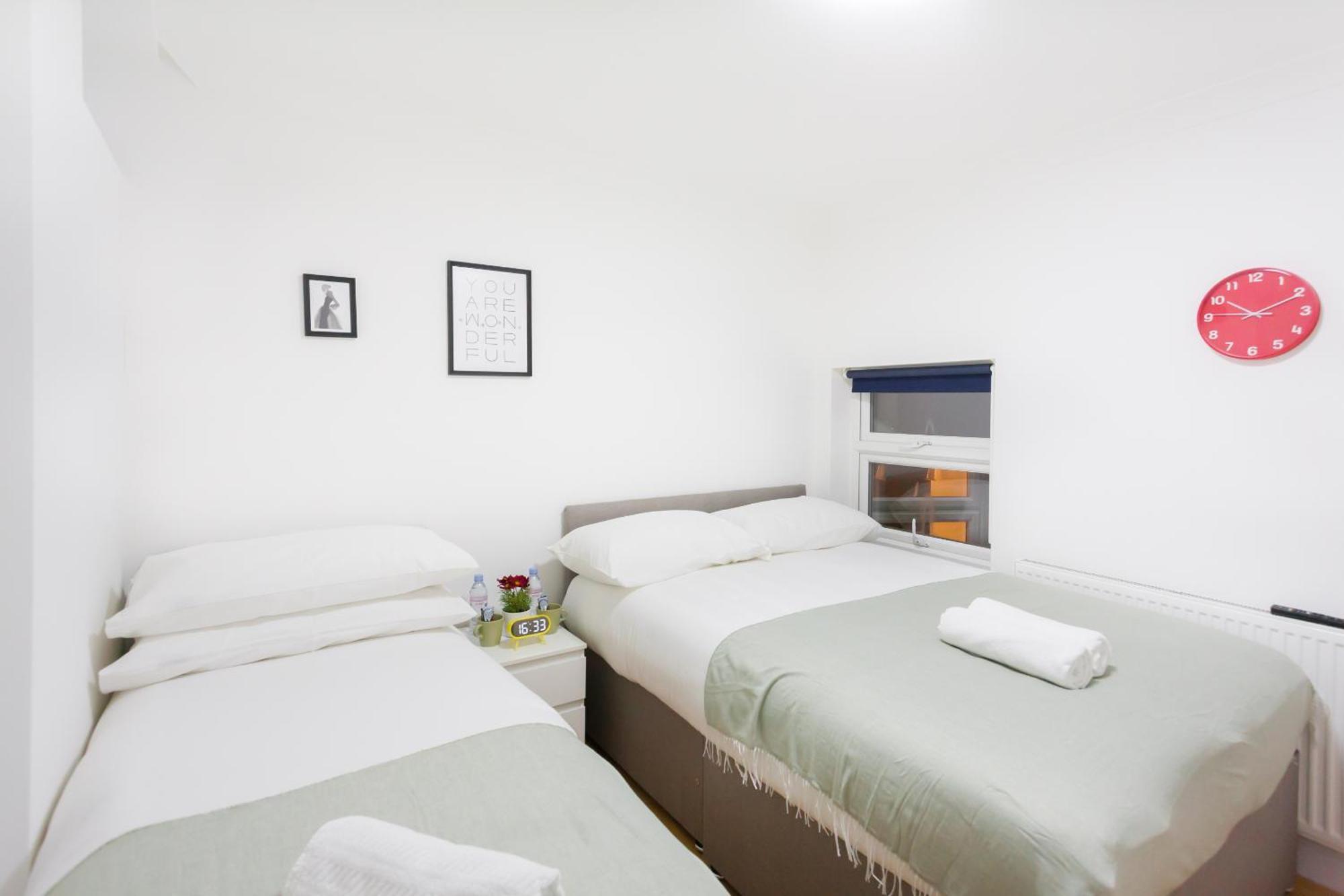 Studio9 - Next To Emirates Stadium - Budget With Shared Bathroom Guest house London