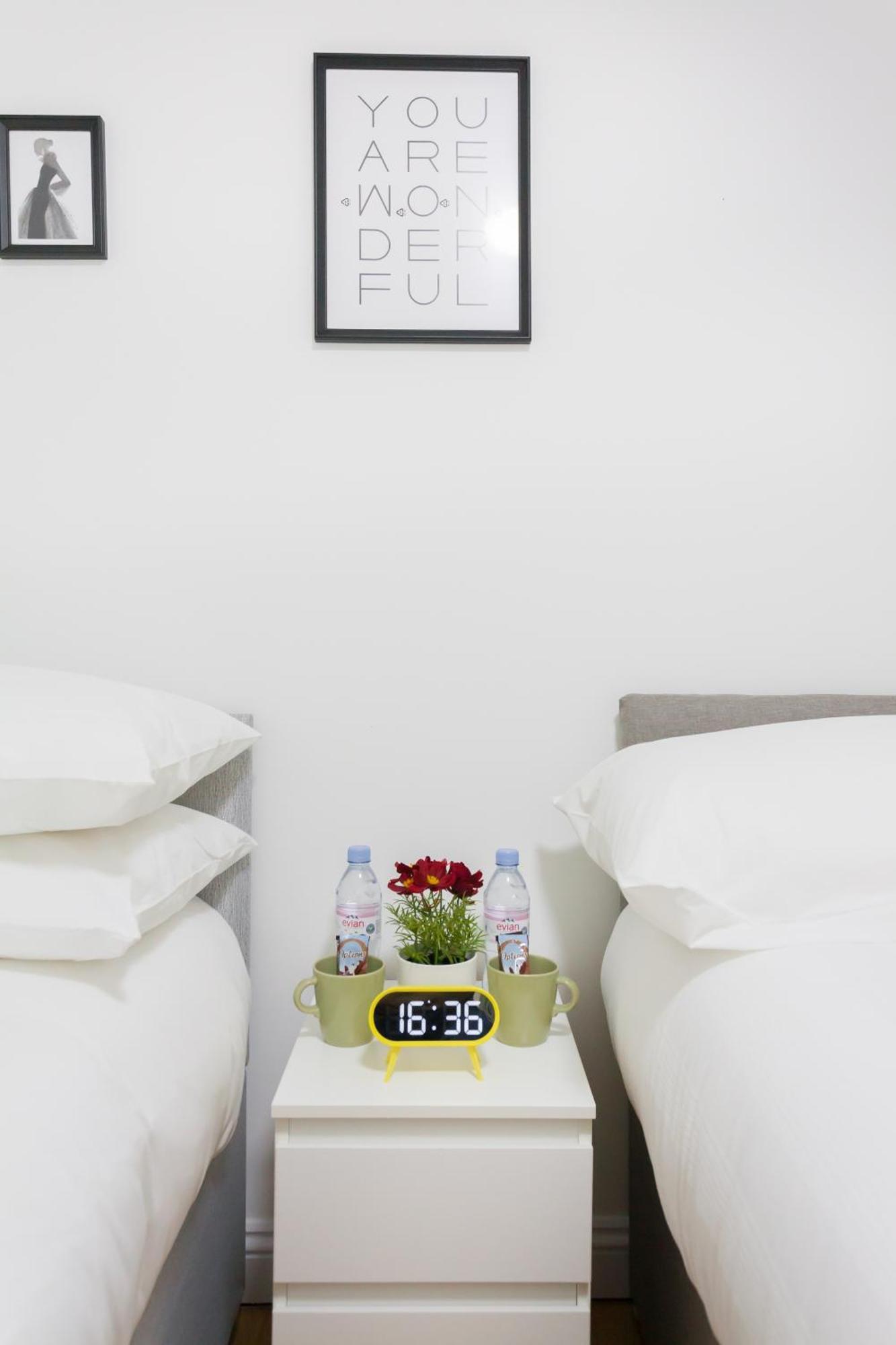 Guest house Studio9 - Next To Emirates Stadium - Budget With Shared Bathroom *