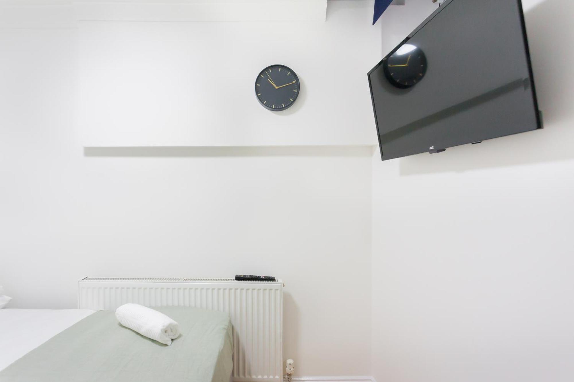 Studio9 - Next To Emirates Stadium - Budget With Shared Bathroom