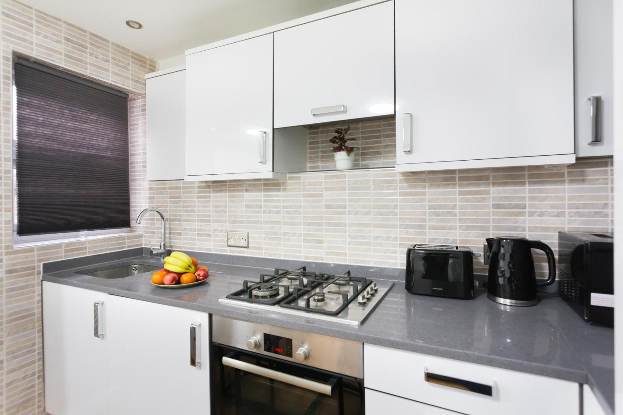 Guest house Studio9 - Next To Emirates Stadium - Budget With Shared Bathroom London