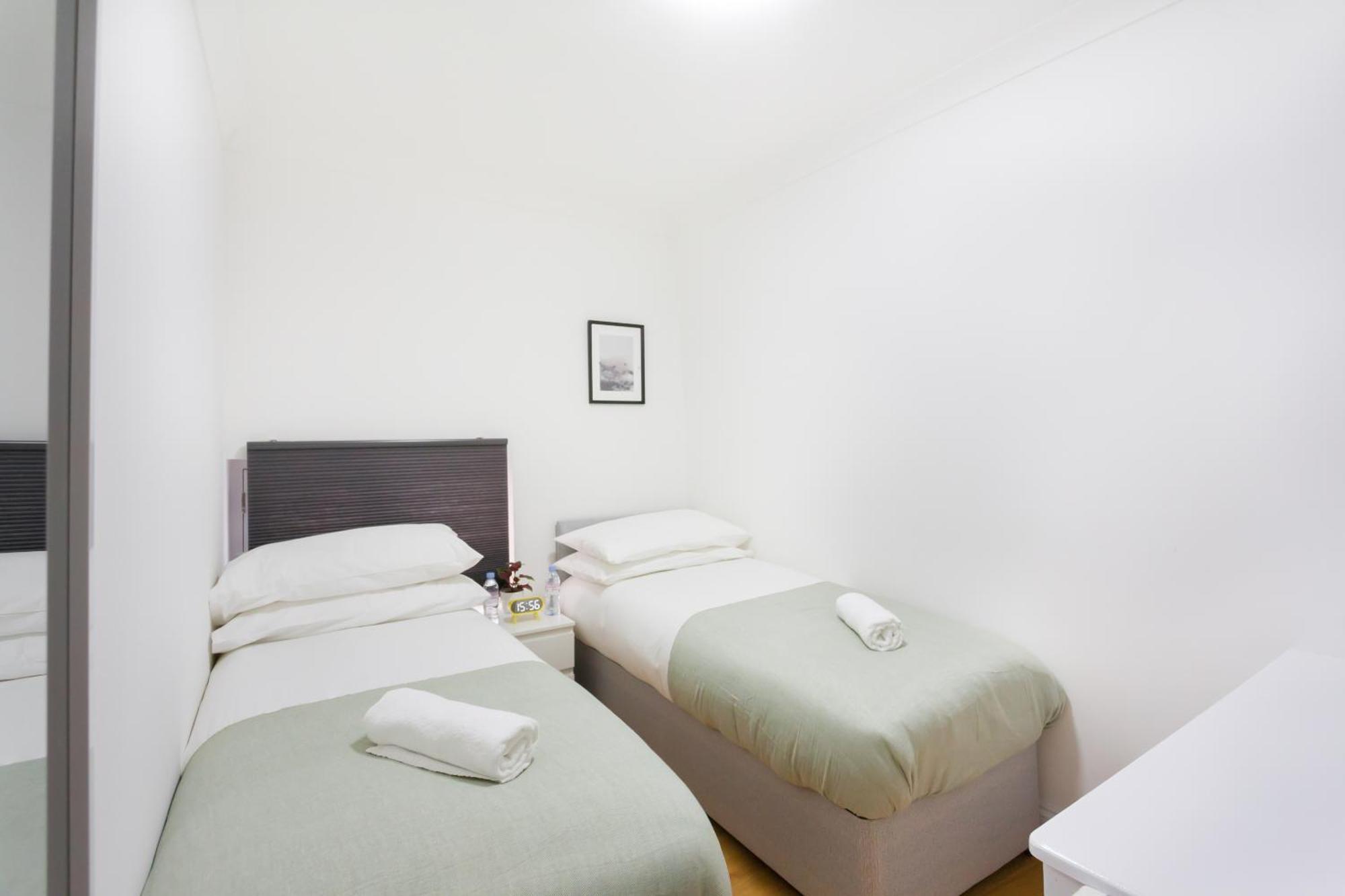Studio9 - Next To Emirates Stadium - Budget With Shared Bathroom London