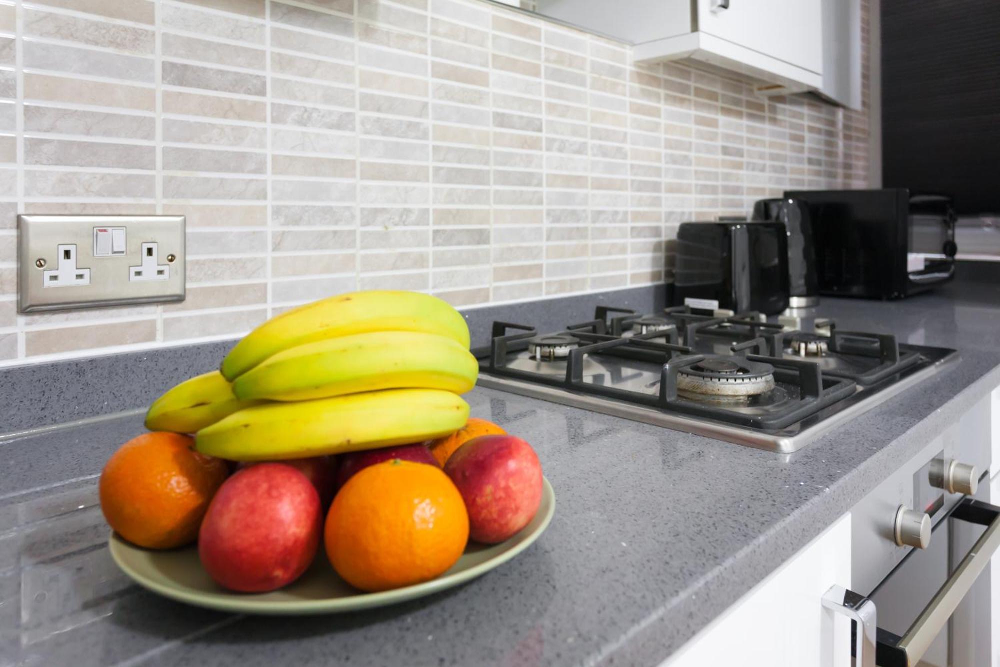 Guest house Studio9 - Next To Emirates Stadium - Budget With Shared Bathroom *