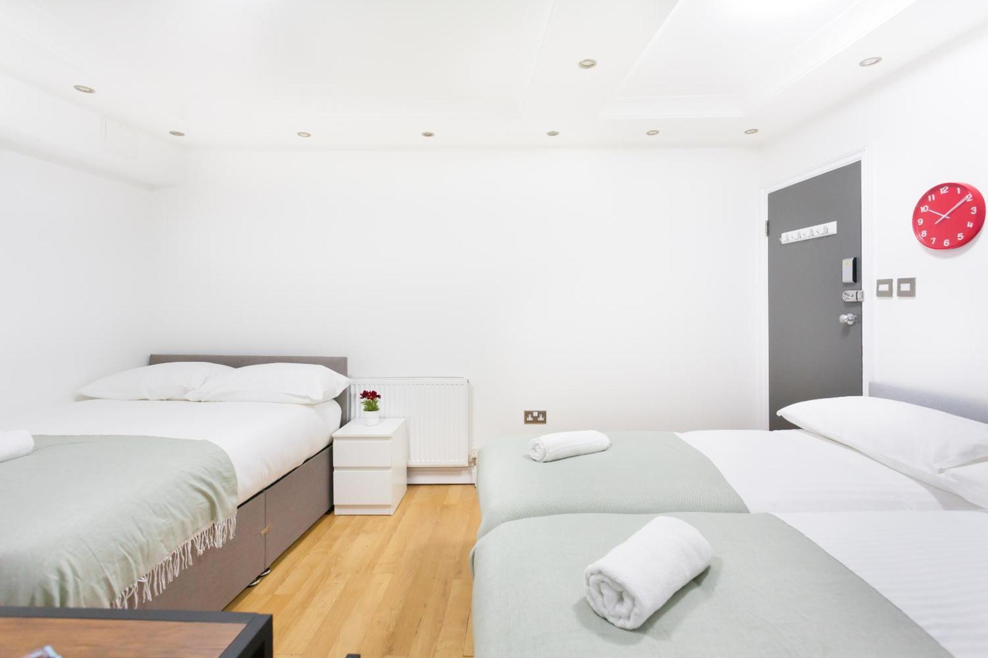 Studio9 - Next To Emirates Stadium - Budget With Shared Bathroom London
