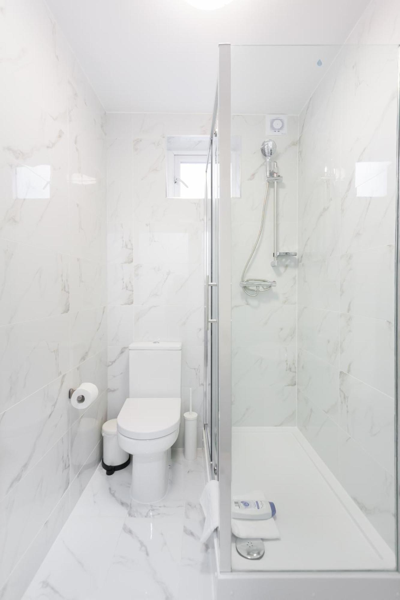 Studio9 - Next To Emirates Stadium - Budget With Shared Bathroom Guest house