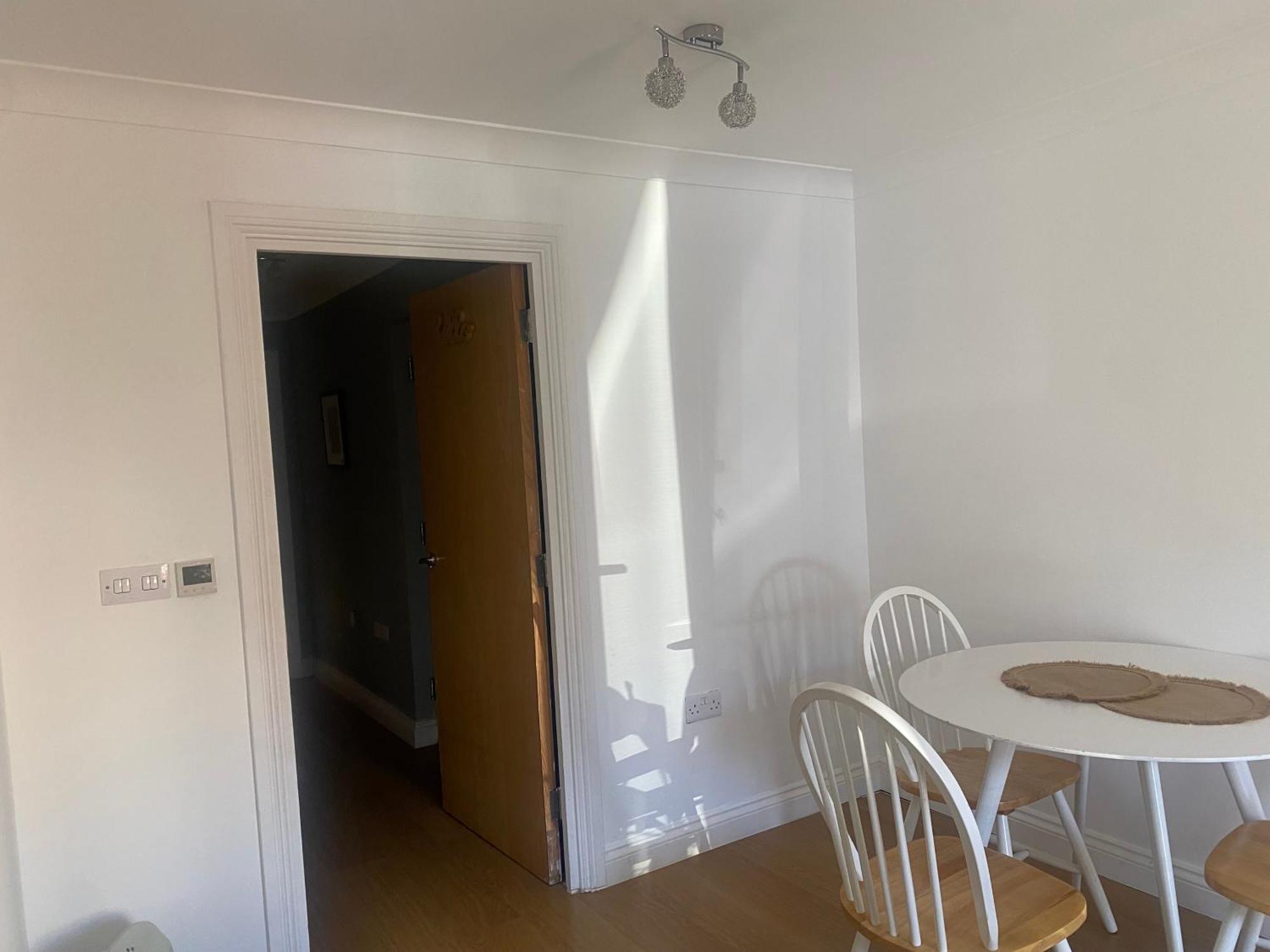 Leilighet Flat 1 Emmanuel Court *