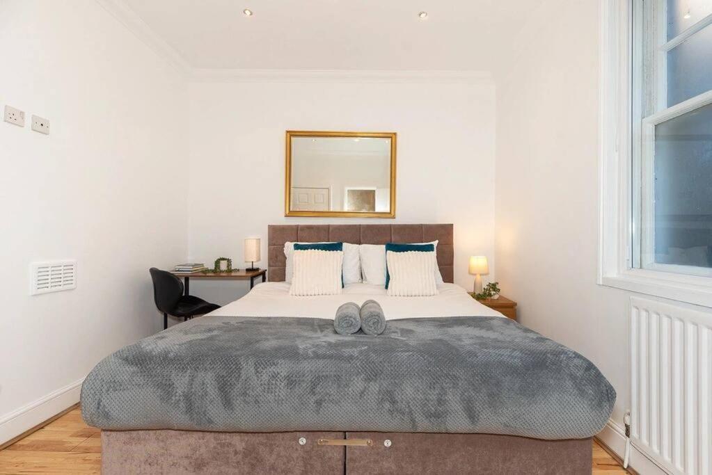 Appartement Discover 2 Bedroom In Kensington Londen