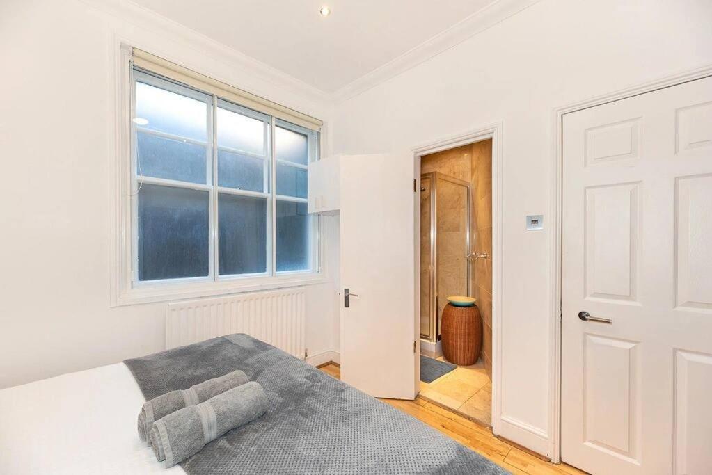 Appartement Discover 2 Bedroom In Kensington Londen