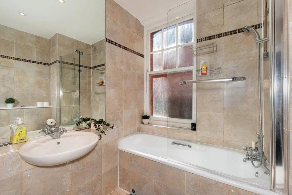 Appartement Discover 2 Bedroom In Kensington *