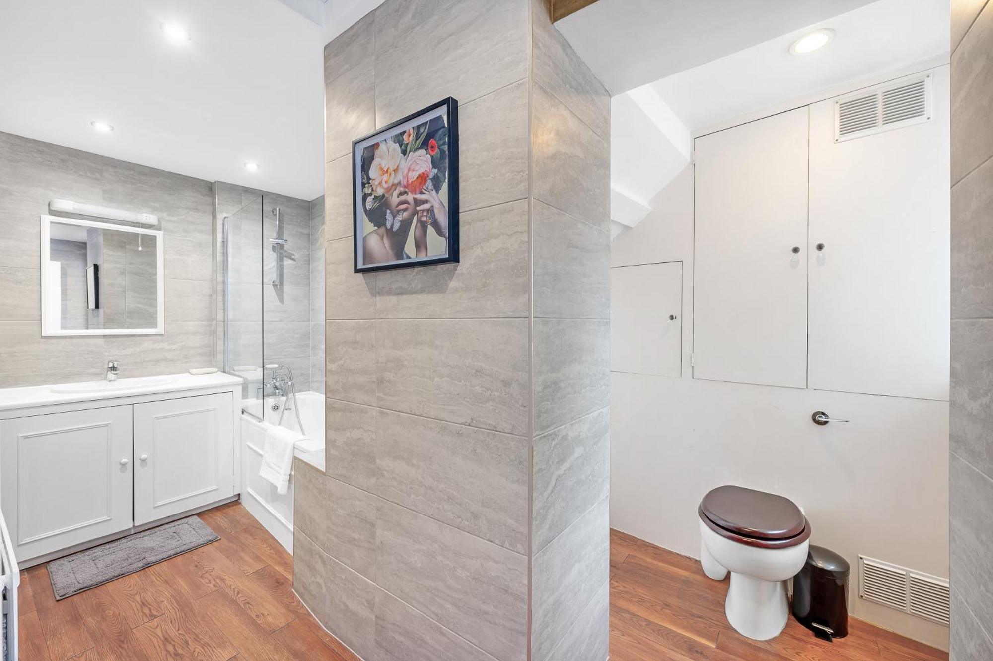 1bed Flat In Earl's Court Apartment