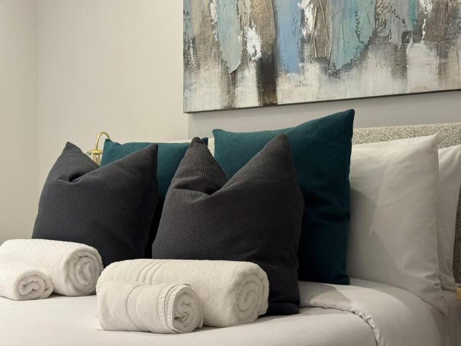 Apartment Luxxe 2br 2ba Duplex 5 Mins From Hither St - 65c London
