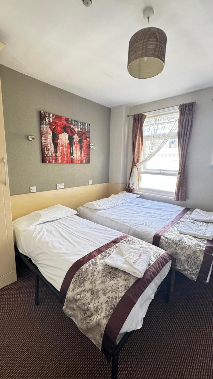Guest house Earls Court London