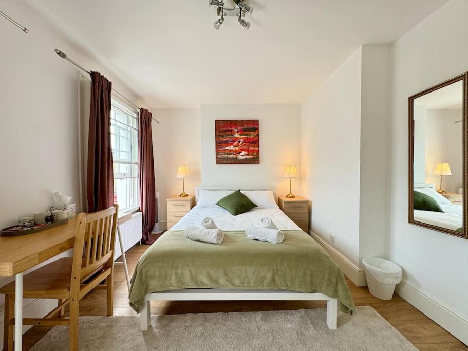 Apartment Roomy In King's Cross *