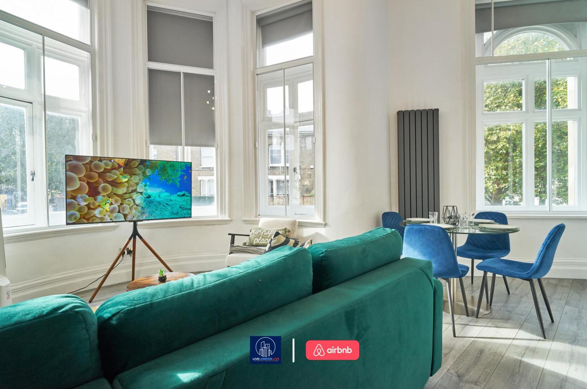 Last-minute Escape L Sleeps Up To 4 Guests L One-bedroom With King Bed And High Ceilings Near Camden By Live Short Lets & Serviced Appartement