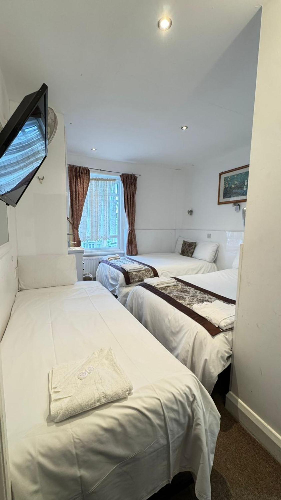 Guest house Earls Court London