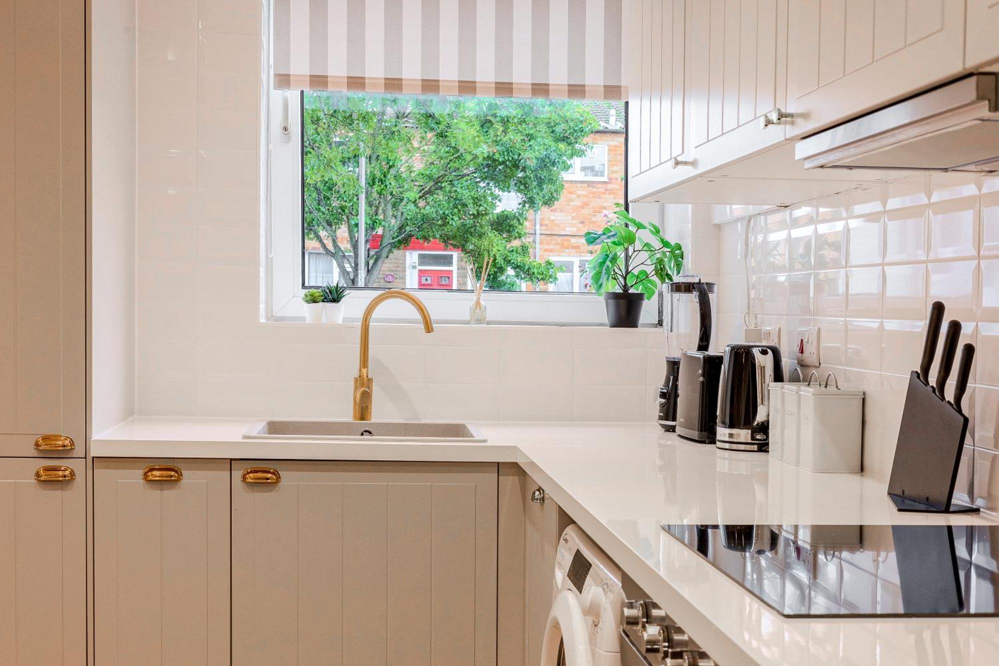 Battersea Spacious Perfect For Family And Groups With Free Parking Sleep 8 * Londen