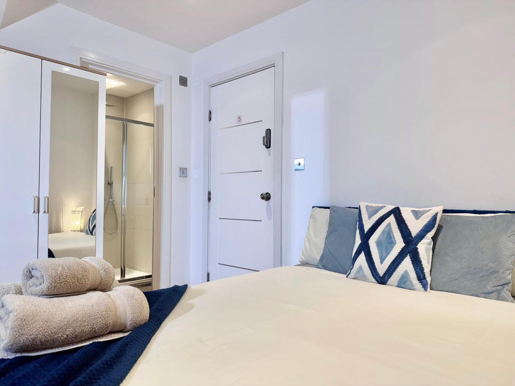 Pensión En-suites With Free Parking 30min To