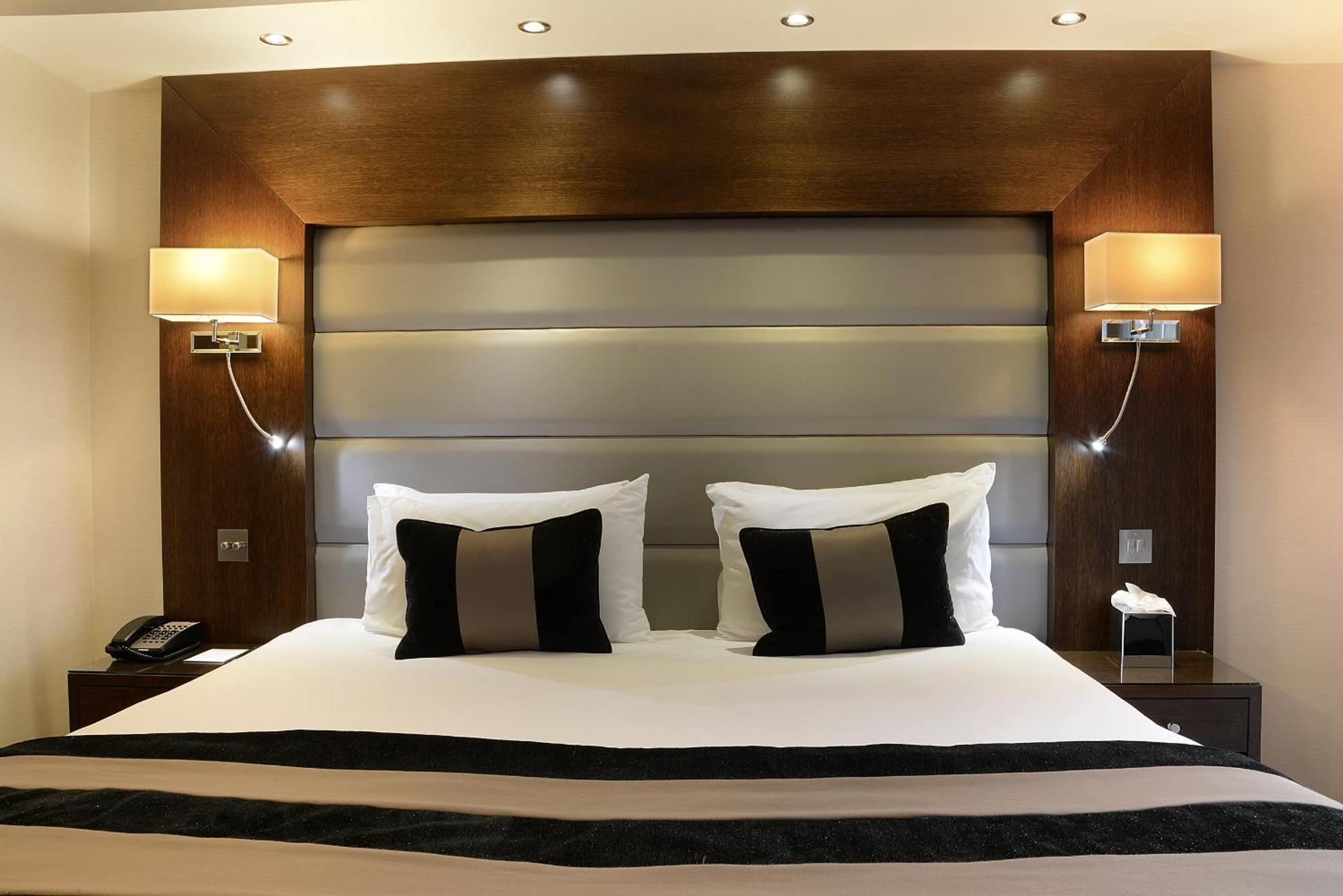 Hotel Park Grand Kensington 4*