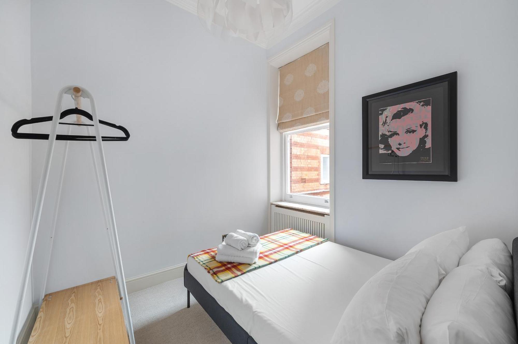 Casa Italia Near Sloane Square, Harrods And Kings Road - Washing Machine & Wifi *