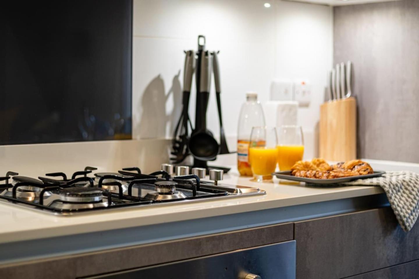 Appartement 2bd In Whitechapel, *