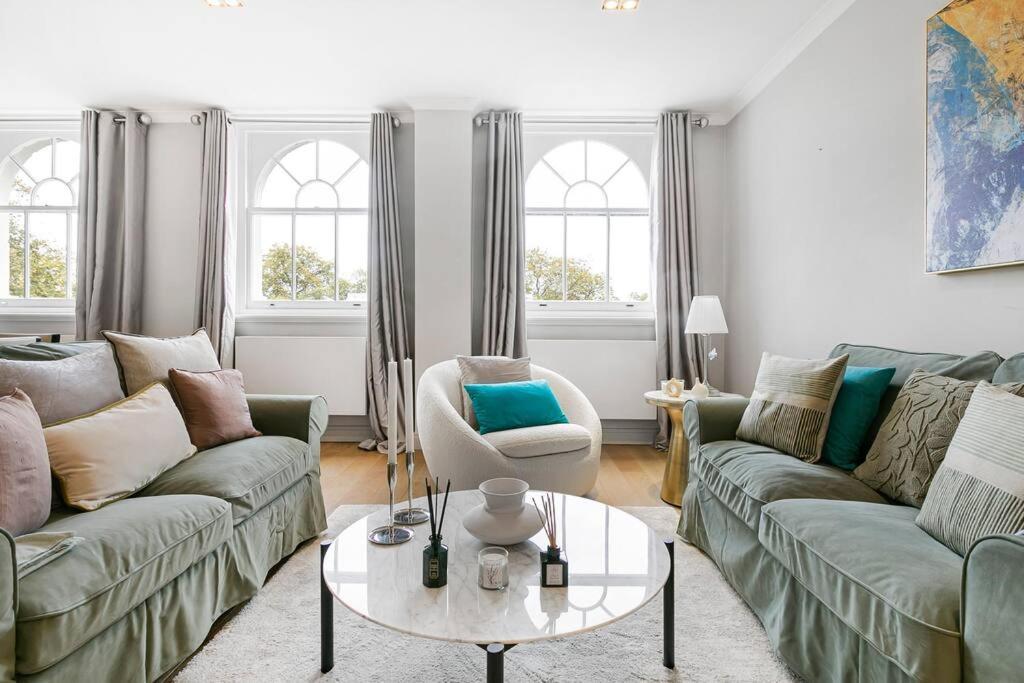 Penthouse Overlooking Hyde Park Leilighet London