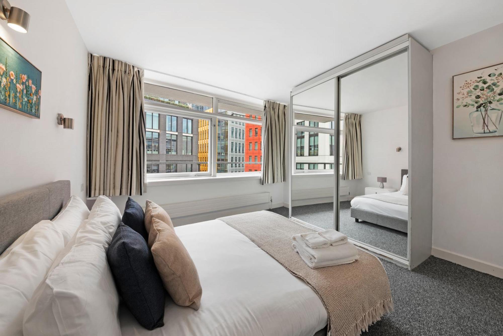 Appartement 2 Bed Apartment- London- Lift & Balcony