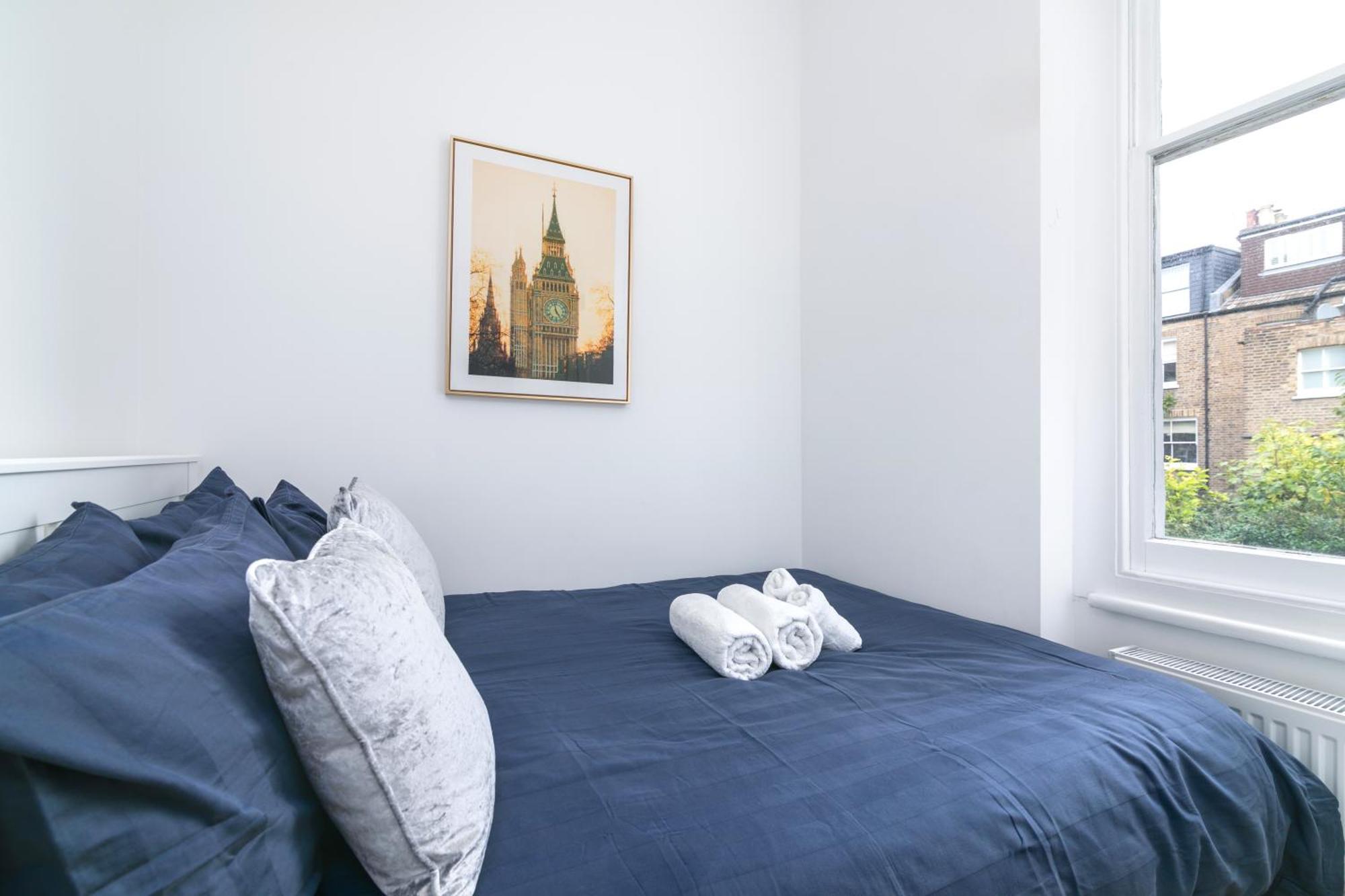 2 Bed Flat 10 Min From Notthing Hill!